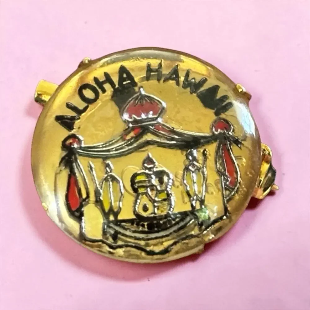 Vintage Aloha Hawaii Curved Glass Scenic Souvenir Brooch Gold Tone Enamel Pin